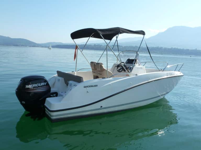 Location bateau avec permis Lac du Bourget Nautic Pulsion
